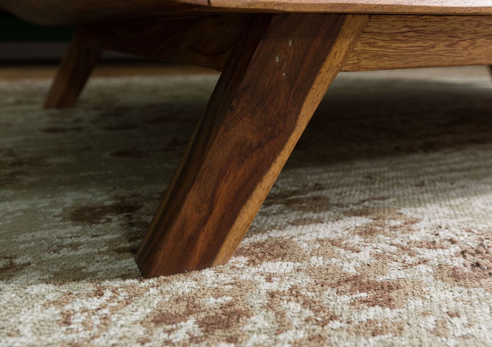 Corbett Sheesham Wood Coffee Table - Image 5