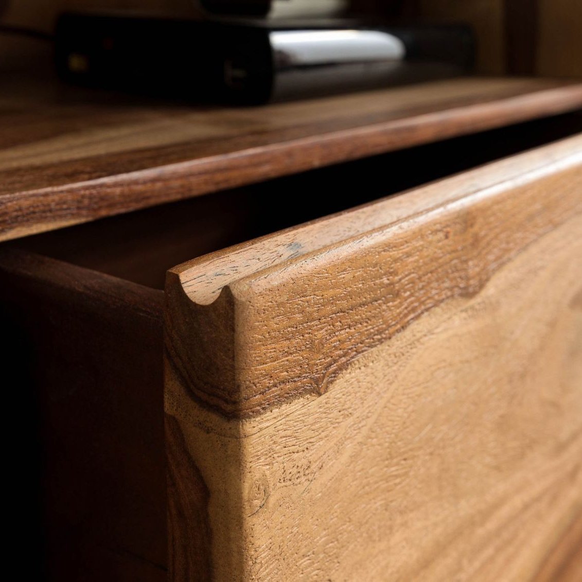 Ranthambhor Sheesham Wood TV Unit Medium - Image 6