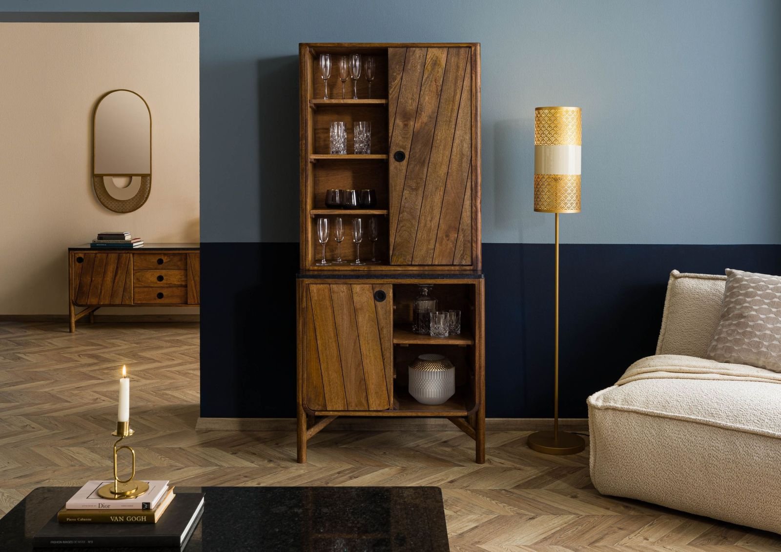 Darien Mango Wood Display Cabinet - Image 3