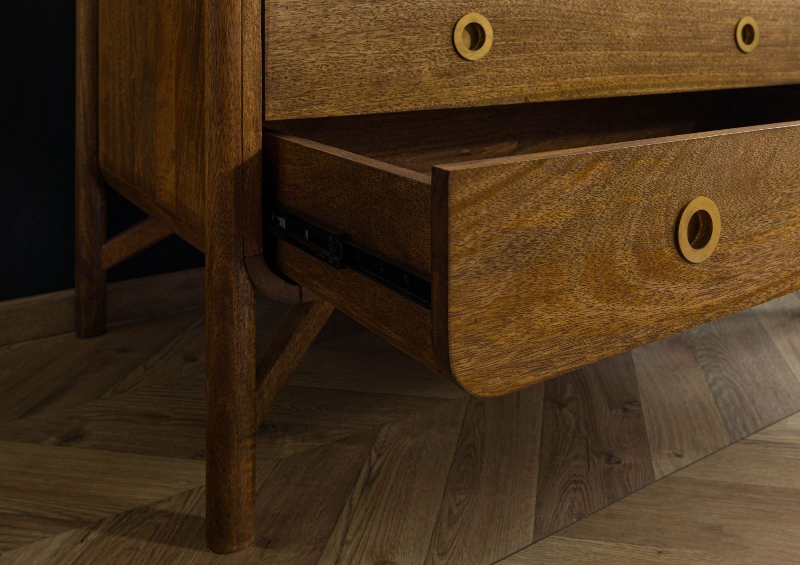 Darien Mango Wood Wardrobe #19 - Image 7