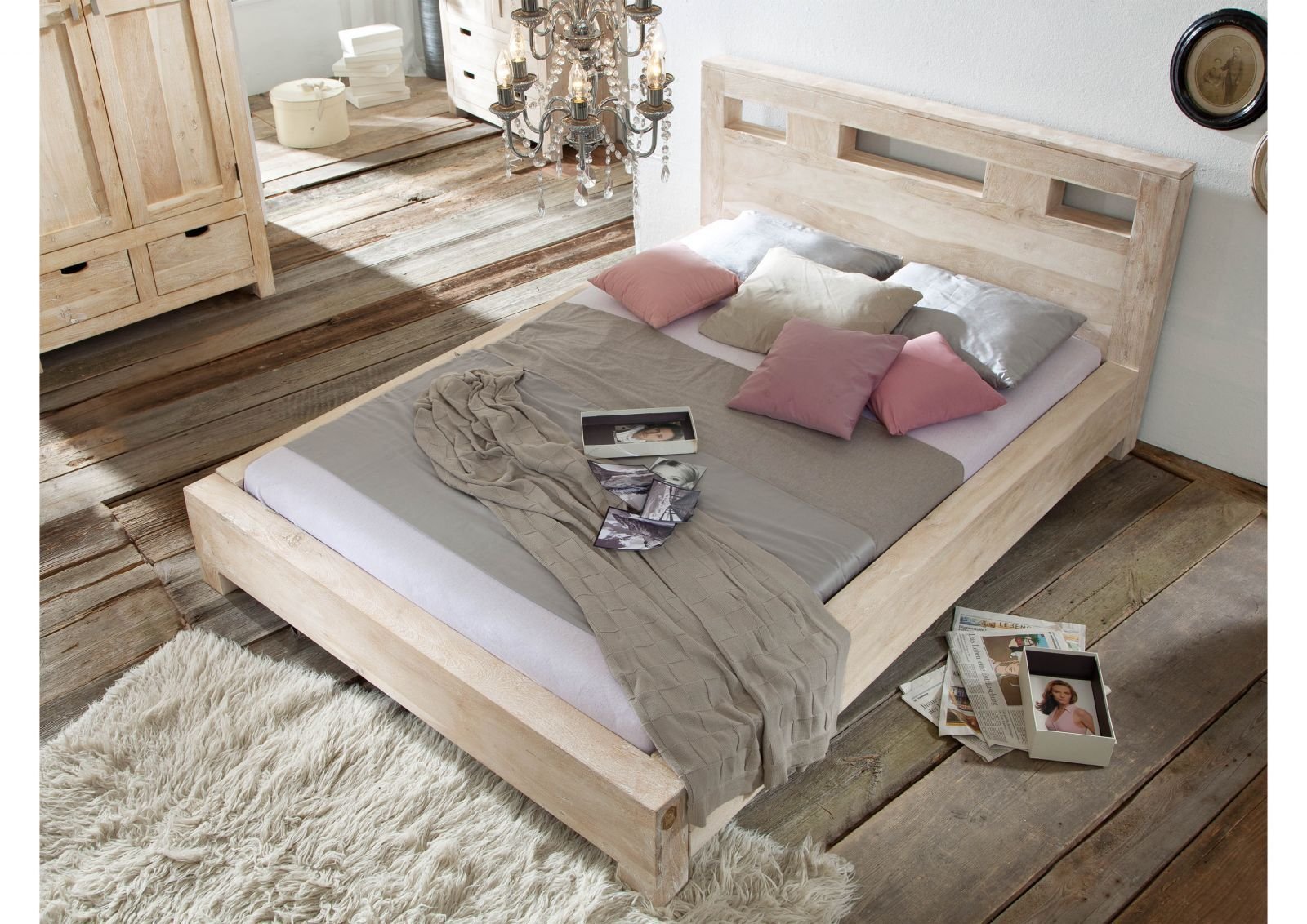 Fade White Solid Acacia Wood Bed - Image 2
