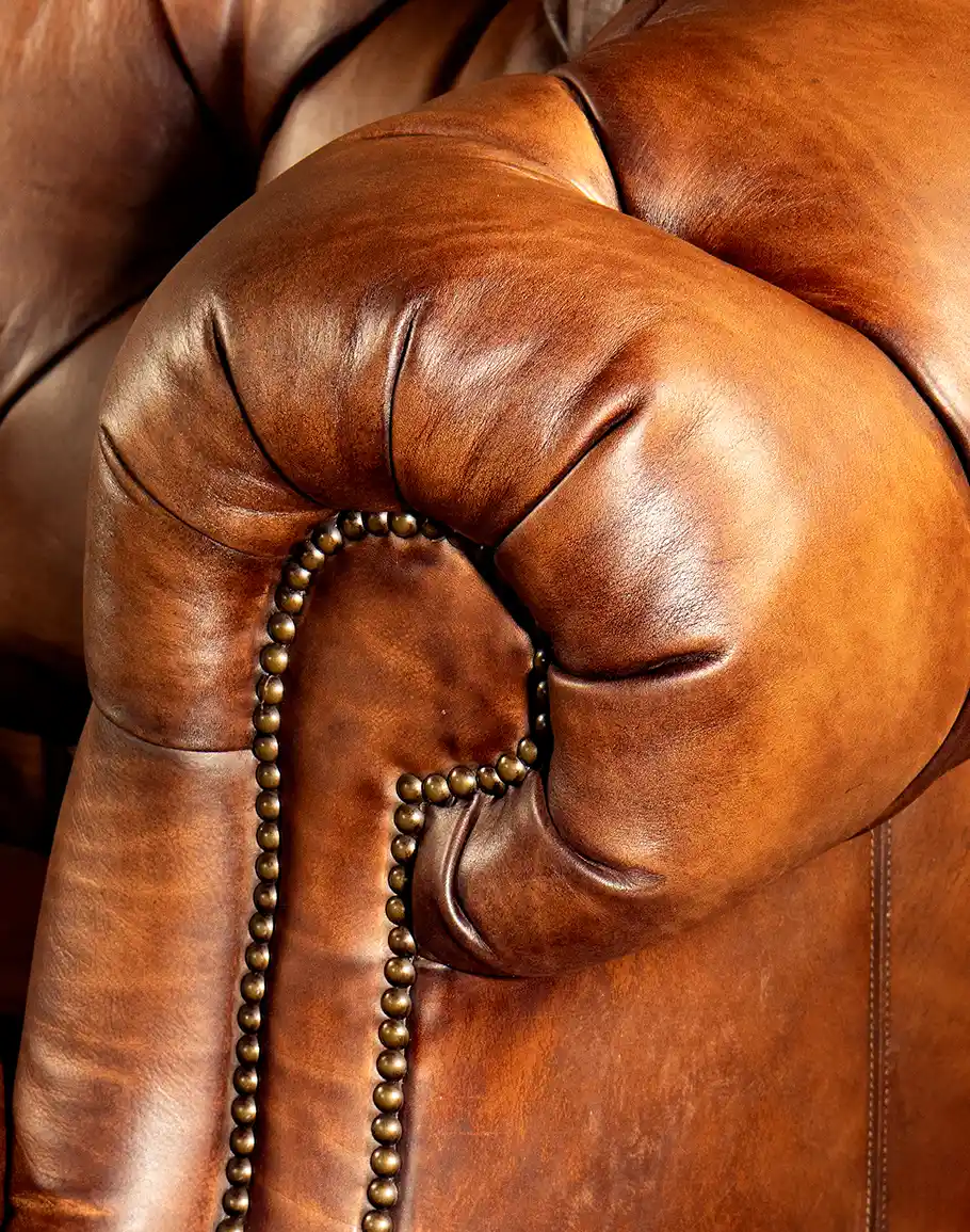 Chesterfield Vineyard Sofa - Image 6