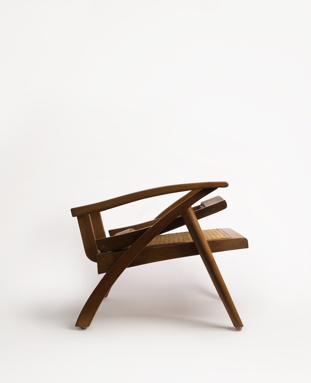 Mandor Premium Relaxing Cane Chair - Image 3