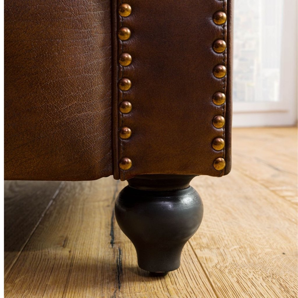 Classic Chesterfield Armchair - Image 5