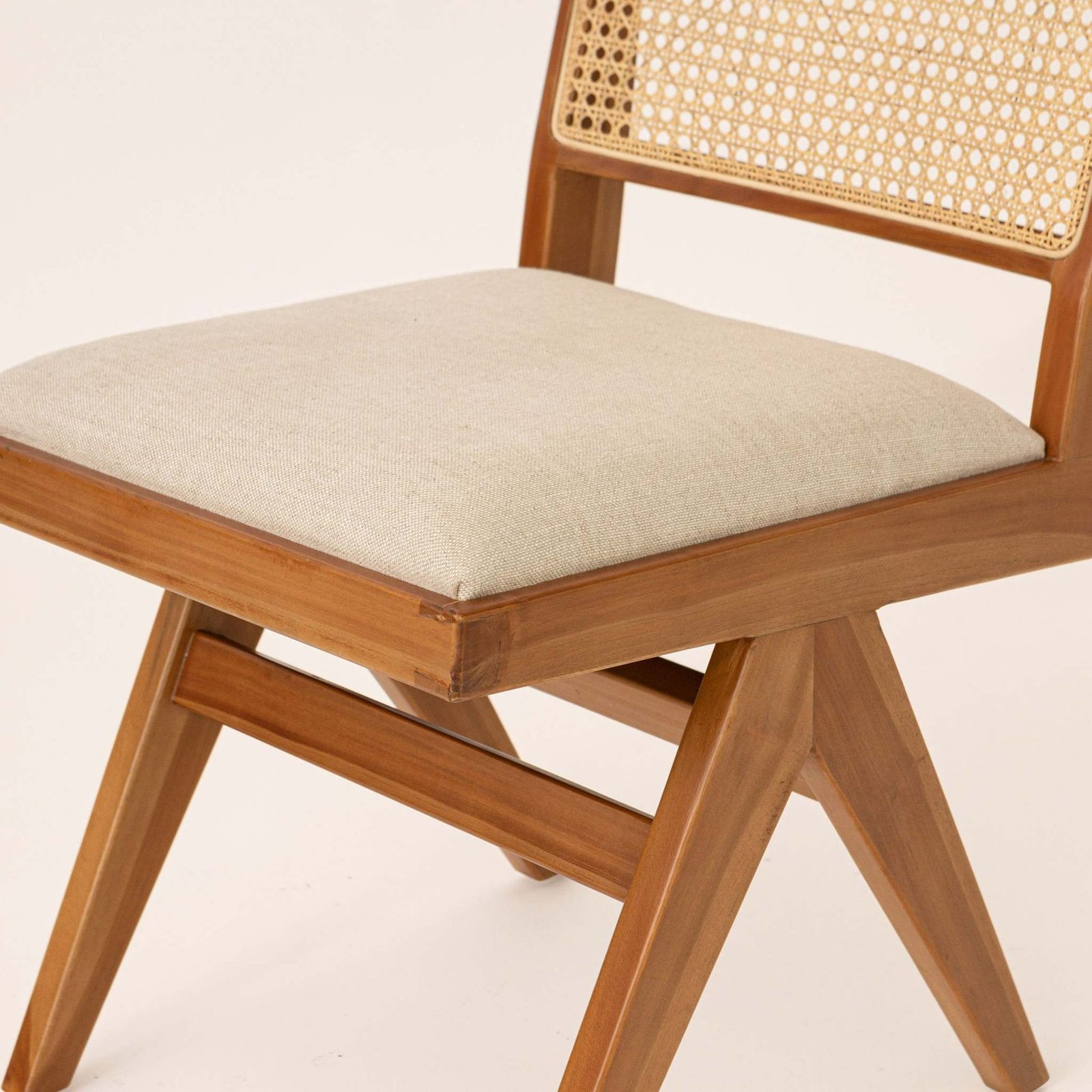 Mandor Premium Chandigarh Designed Cane Dining Chair - Image 4