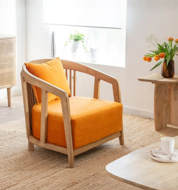 Accent chairs